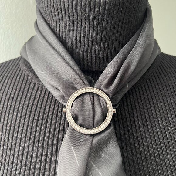 Rhinestone Shawl Buckle Silk Scarf Ring Brooch Scarf Clip - Picture 2 of 2